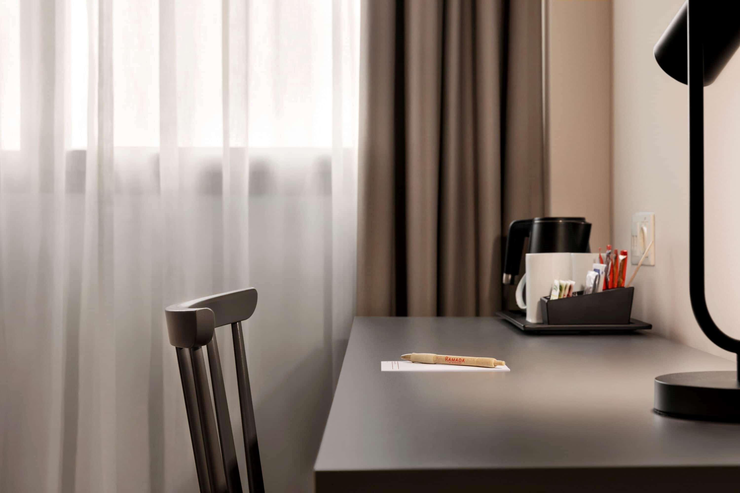 Ramada By Wyndham Madrid Getafe Hotel Екстериор снимка